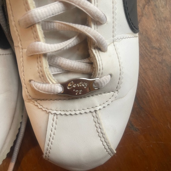 Nike Cortez White and Black Sneakers - Picture 4 of 4